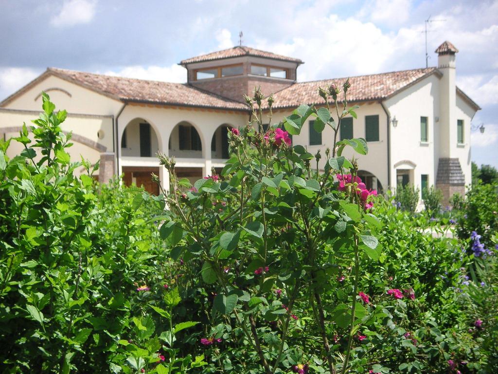 Agriturismo Due Torri มอนเตเบลลูนา ภายนอก รูปภาพ